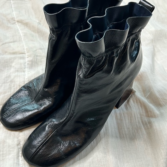 Authentic Celine Ankle Leather Boots verified Women Size 39.5 GENTLY WORN - Picture 6 of 6